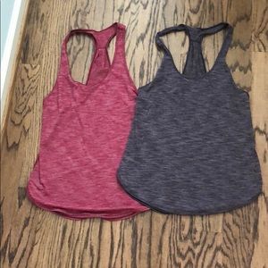 Lot of 2 Lululemon 105 singlets size 2 EUC